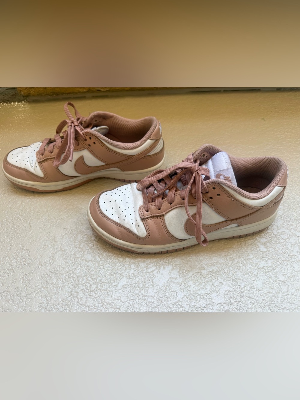 Nike Dunk Low in Rose Whisper